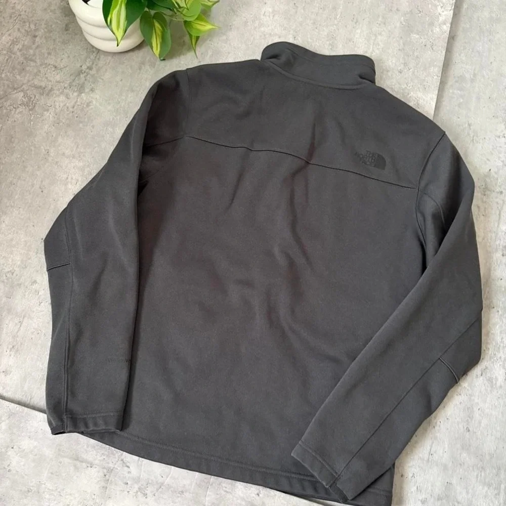 The North Face black fleece jacket size M